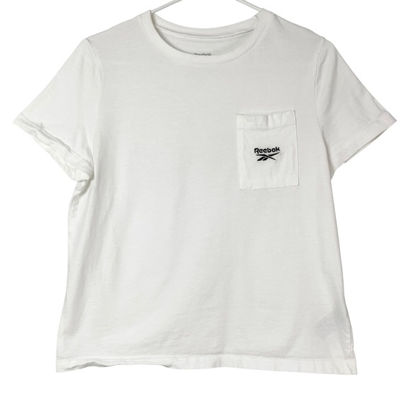 Reebok Tops - Reebok White Crop T-Shirt L Pullover Crew Neck Short Slv Embroidered Logo Pocket